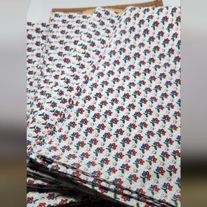 Set of 4 Tiny Flower Design Cloth Napkin Set 19x19"